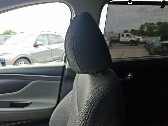 used 2021 Hyundai Santa Fe car, priced at $17,484