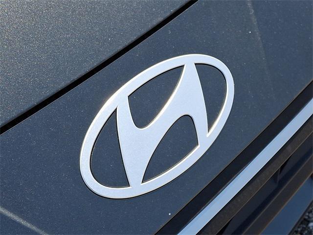 new 2025 Hyundai Elantra car, priced at $23,139