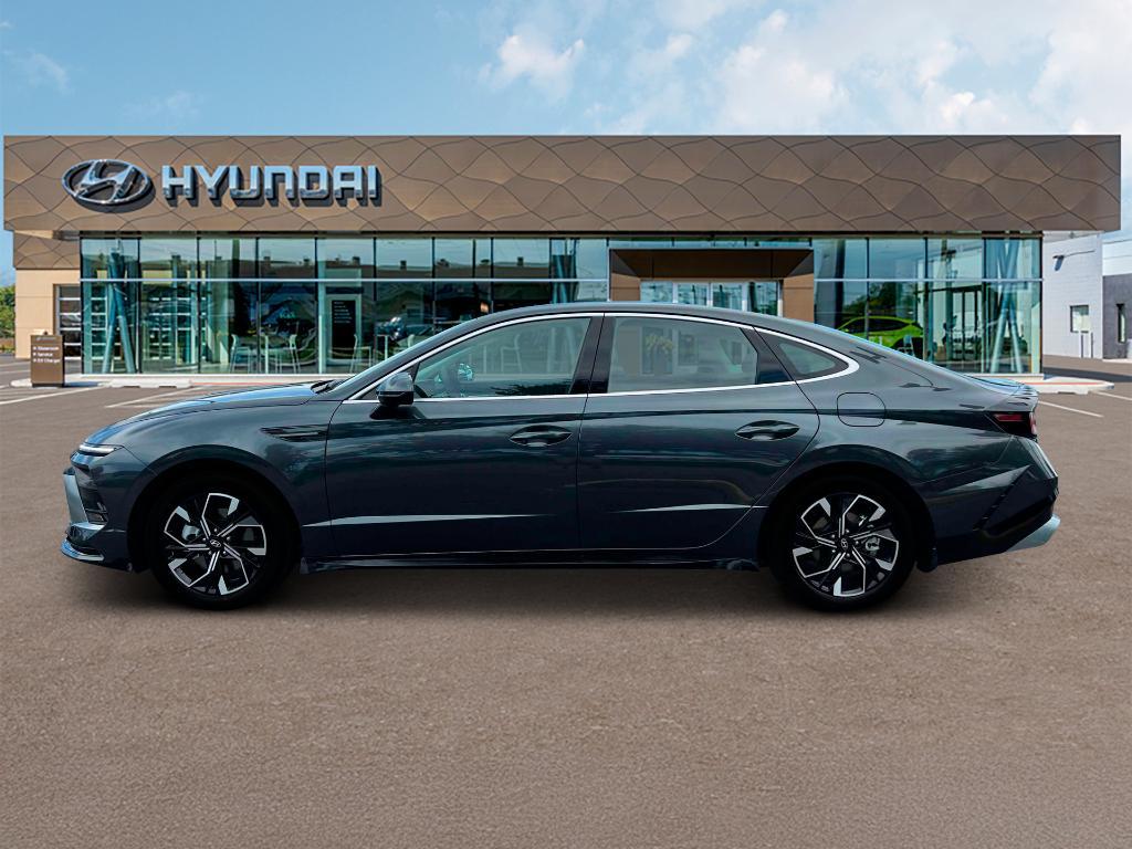 new 2025 Hyundai Sonata car, priced at $28,916