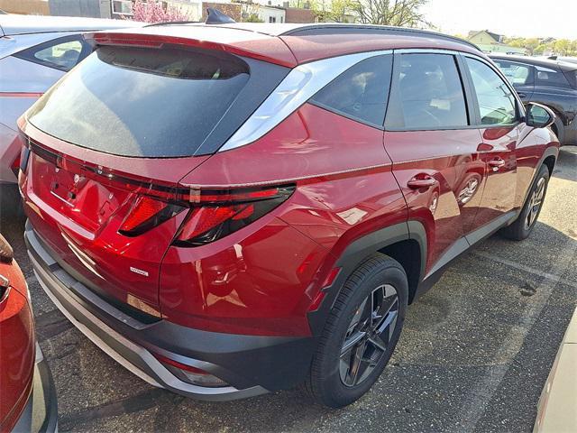new 2025 Hyundai Tucson car, priced at $32,069