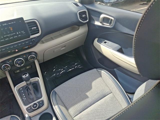 used 2022 Hyundai Venue car, priced at $16,381