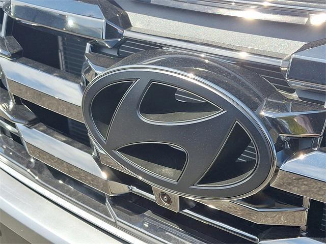 new 2025 Hyundai TUCSON Hybrid car, priced at $39,435