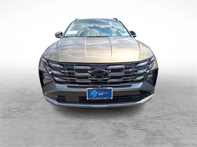 new 2025 Hyundai TUCSON Hybrid car, priced at $39,075