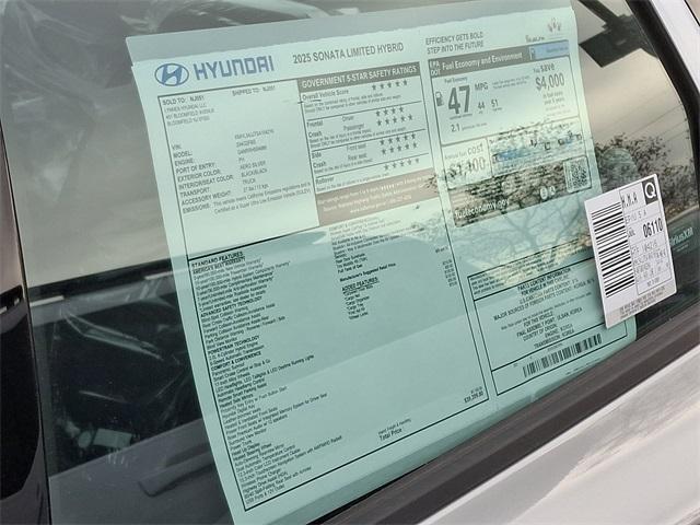 new 2025 Hyundai Sonata Hybrid car, priced at $37,394