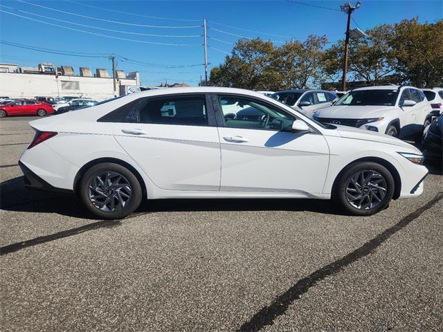 new 2025 Hyundai Elantra car, priced at $23,449