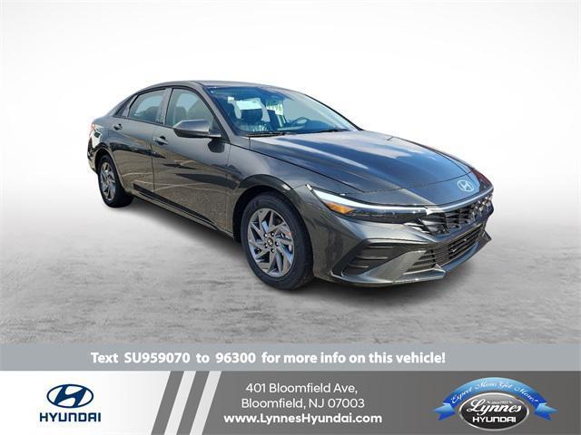 new 2025 Hyundai Elantra car, priced at $23,009