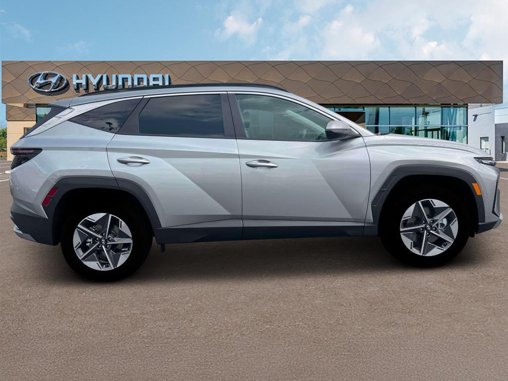 new 2025 Hyundai TUCSON Hybrid car, priced at $36,361