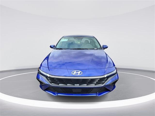 new 2025 Hyundai Elantra car