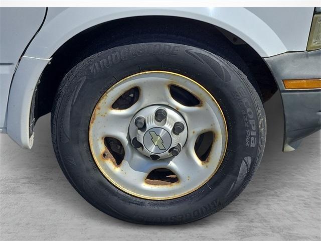 used 2005 Chevrolet Astro car, priced at $8,789