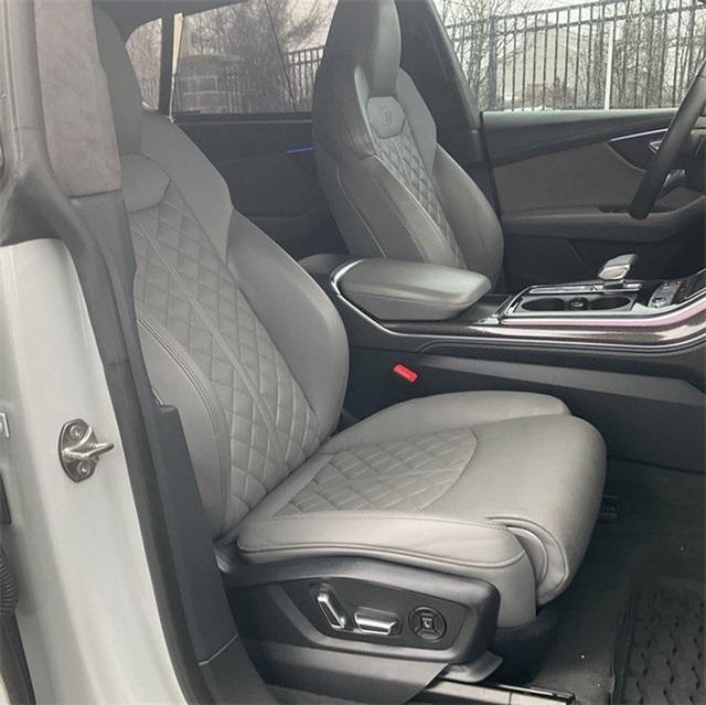 used 2021 Audi SQ8 car, priced at $50,417
