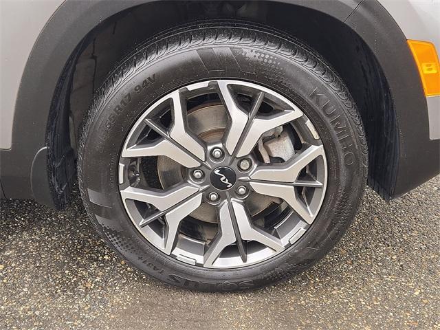 used 2023 Kia Seltos car, priced at $23,601