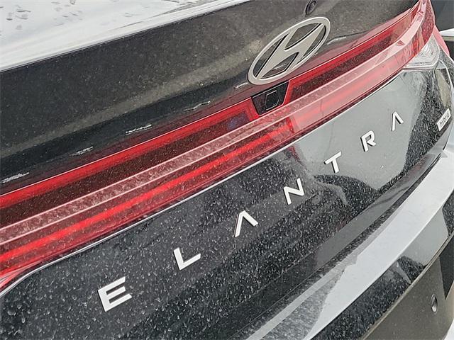 new 2024 Hyundai Elantra HEV car, priced at $30,517