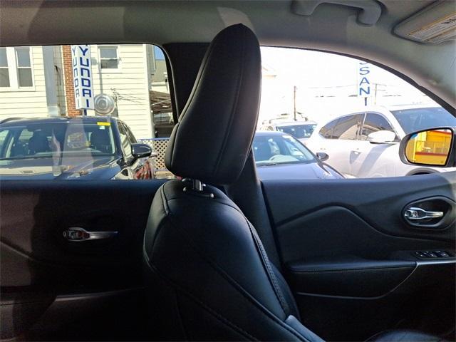 used 2021 Jeep Cherokee car, priced at $20,366