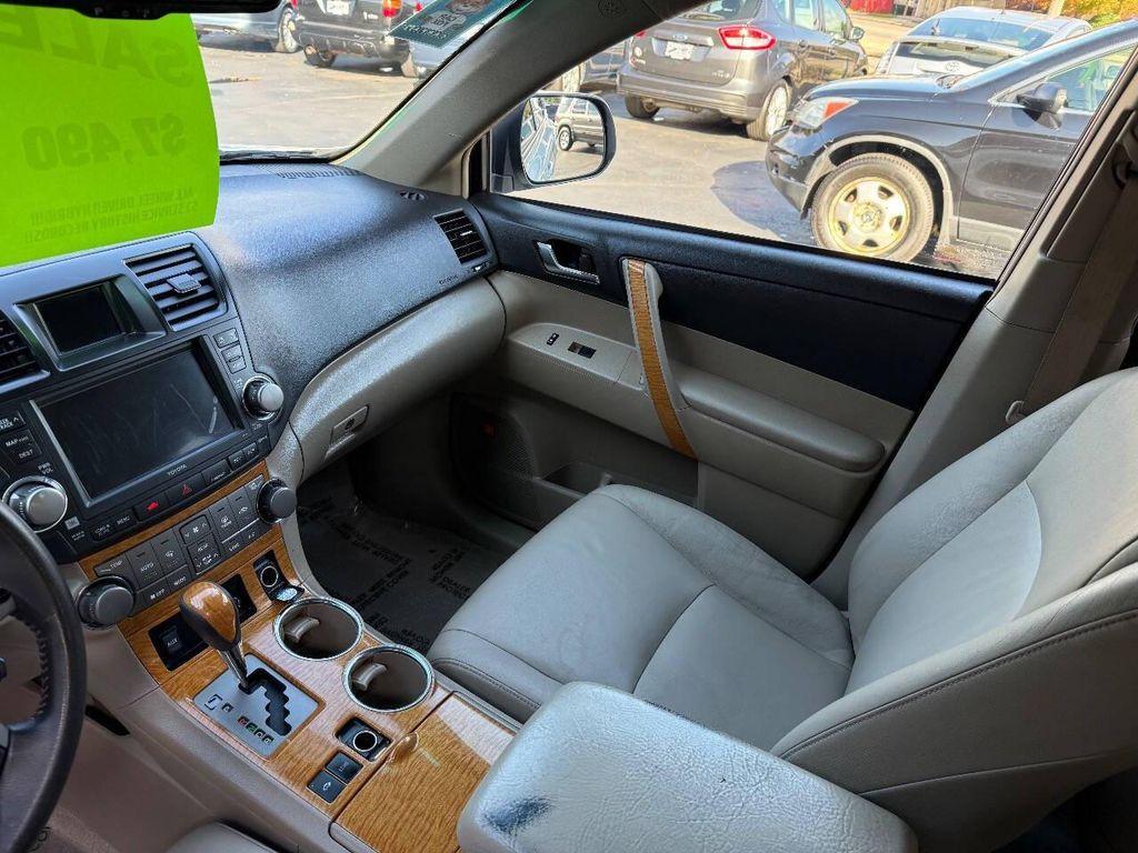 used 2010 Toyota Highlander Hybrid car, priced at $7,490