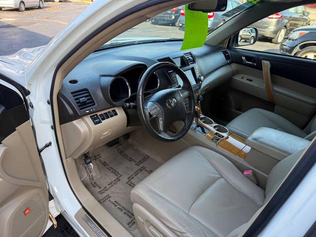 used 2010 Toyota Highlander Hybrid car, priced at $7,490