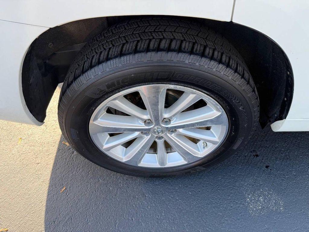 used 2010 Toyota Highlander Hybrid car, priced at $7,490