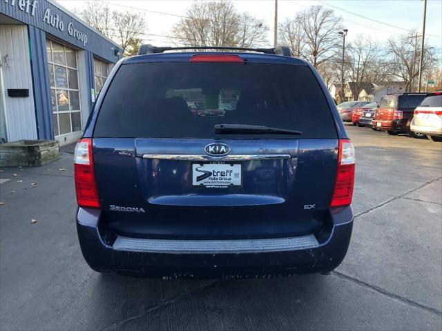 used 2006 Kia Sedona car, priced at $5,990