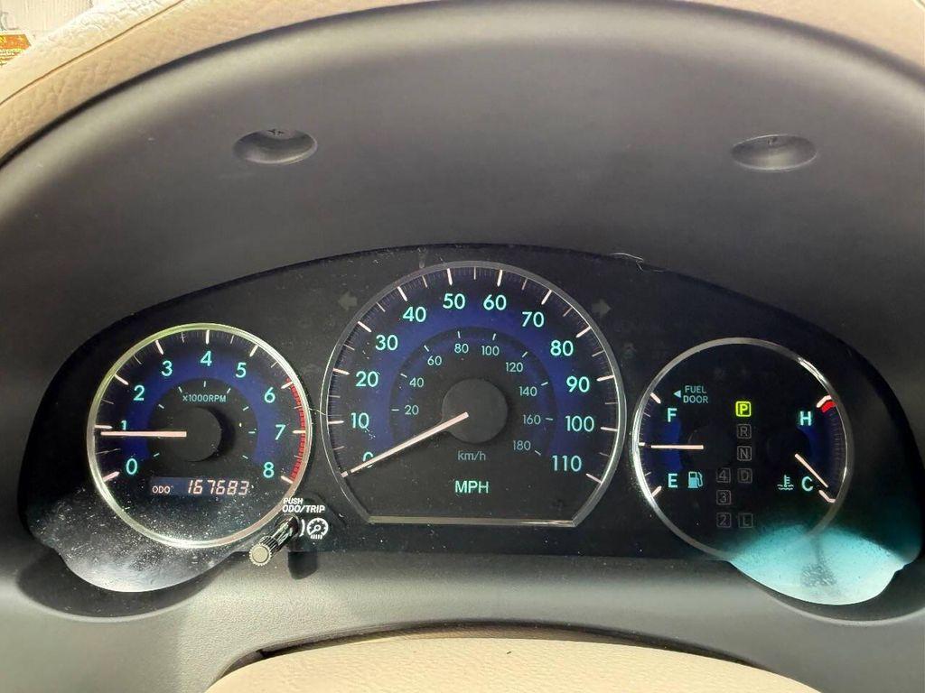 used 2006 Toyota Sienna car, priced at $6,490