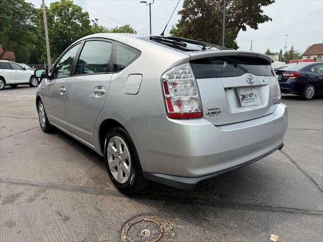 used 2007 Toyota Prius car, priced at $8,490