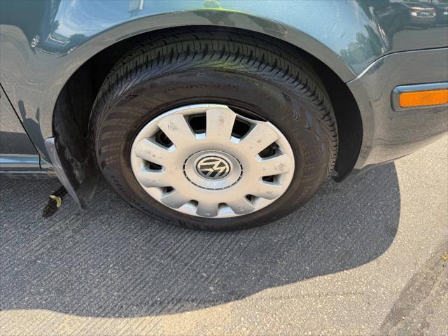 used 2003 Volkswagen Jetta car, priced at $6,490