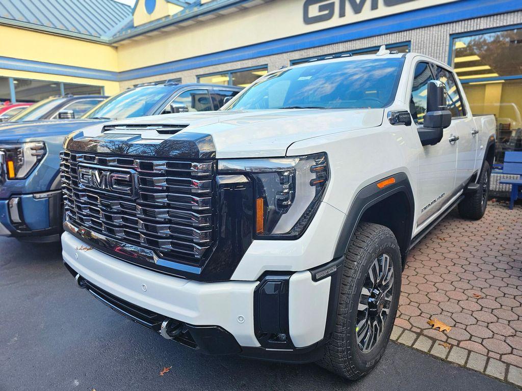 new 2026 GMC Sierra 3500 car, priced at $103,320