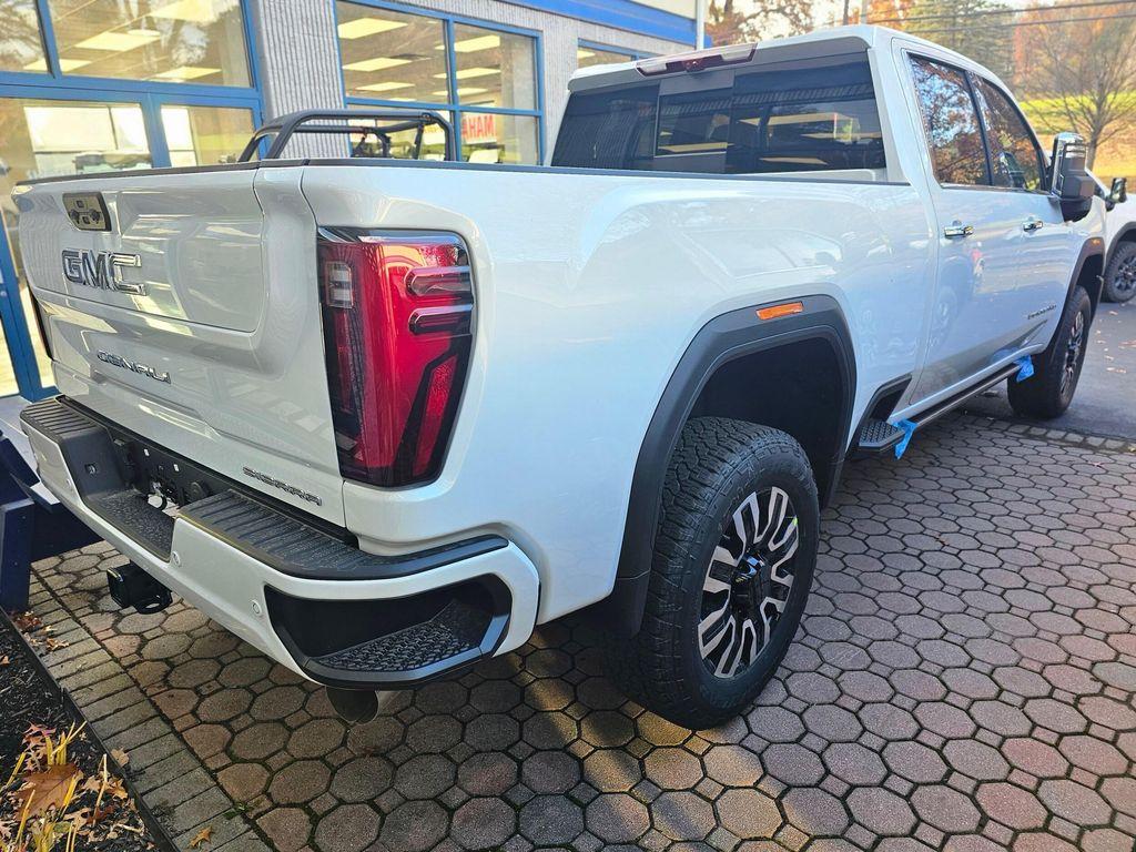 new 2026 GMC Sierra 3500 car, priced at $103,320