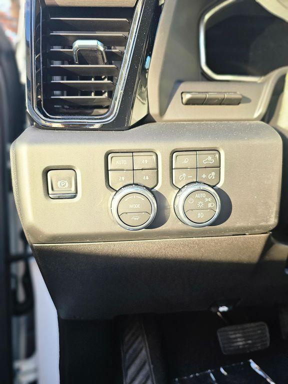 new 2026 GMC Sierra 2500 car, priced at $76,470