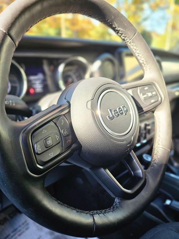 used 2023 Jeep Gladiator car, priced at $33,990