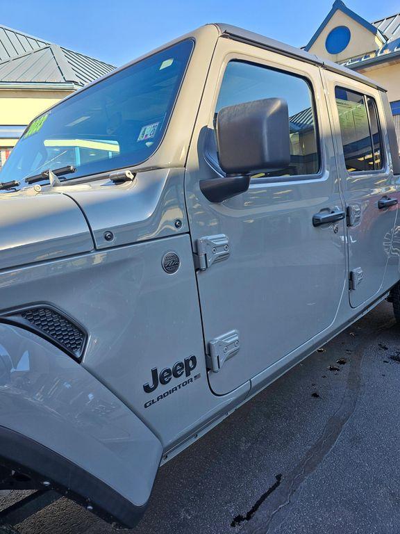 used 2023 Jeep Gladiator car, priced at $33,990