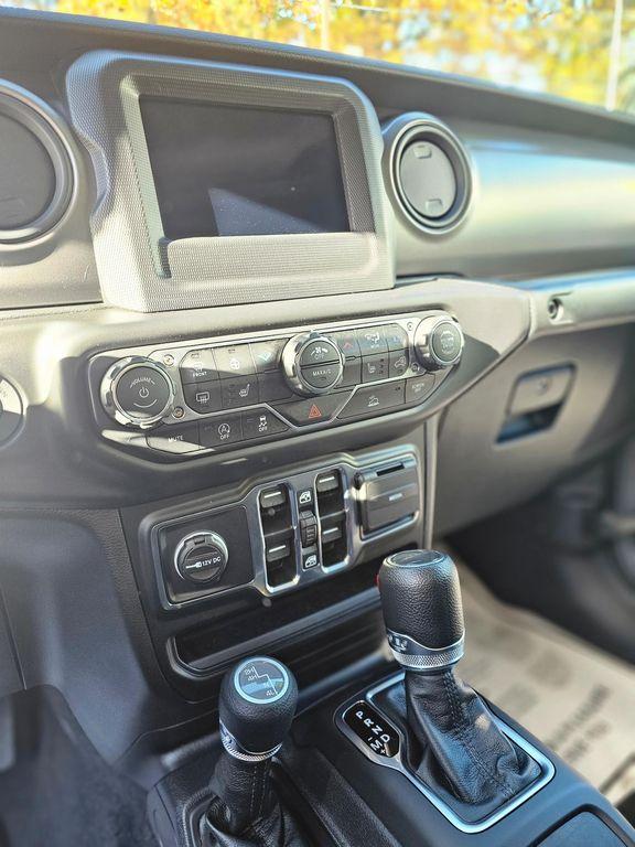 used 2023 Jeep Gladiator car, priced at $33,990