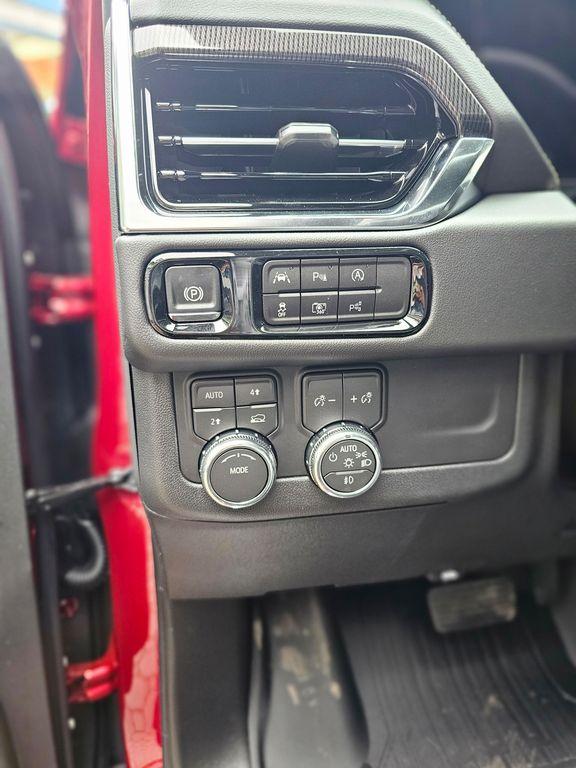 new 2026 GMC Yukon XL car, priced at $76,630