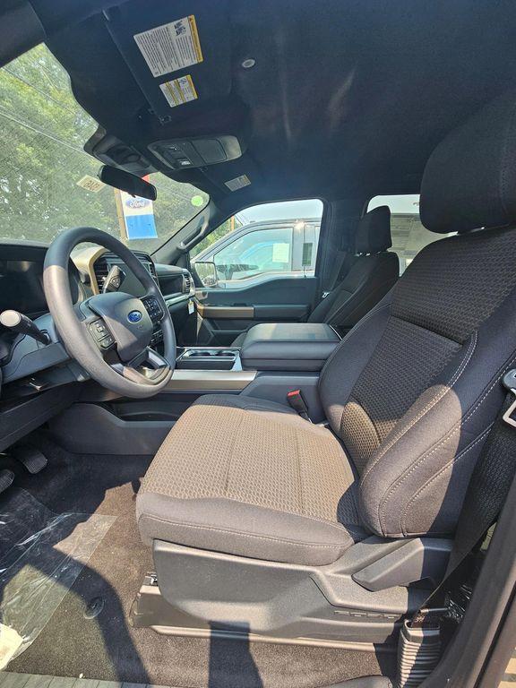 new 2025 Ford F-150 car, priced at $52,965
