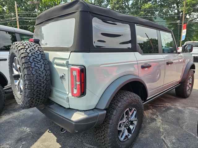 new 2024 Ford Bronco car, priced at $55,225