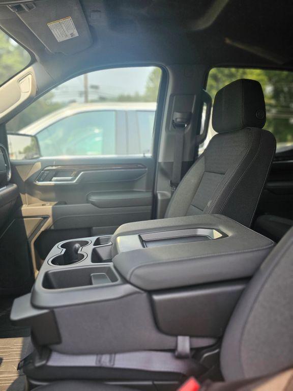 new 2025 GMC Sierra 1500 car, priced at $57,800