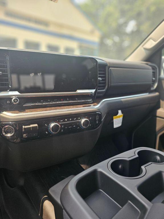 new 2025 GMC Sierra 1500 car, priced at $57,800