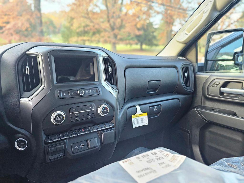 new 2026 GMC Sierra 2500 car, priced at $58,515