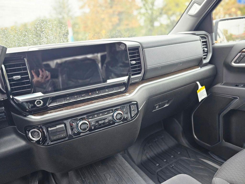 new 2026 GMC Sierra 1500 car, priced at $59,065