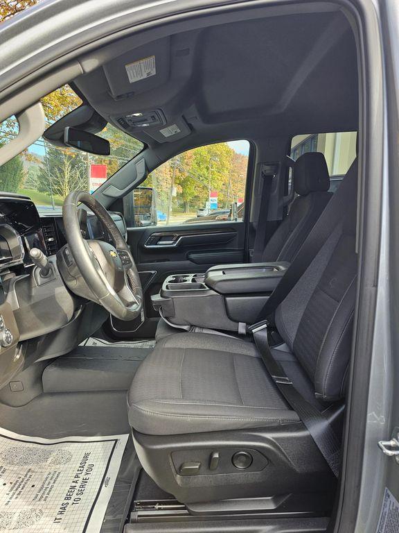 used 2024 Chevrolet Silverado 2500 car, priced at $57,990