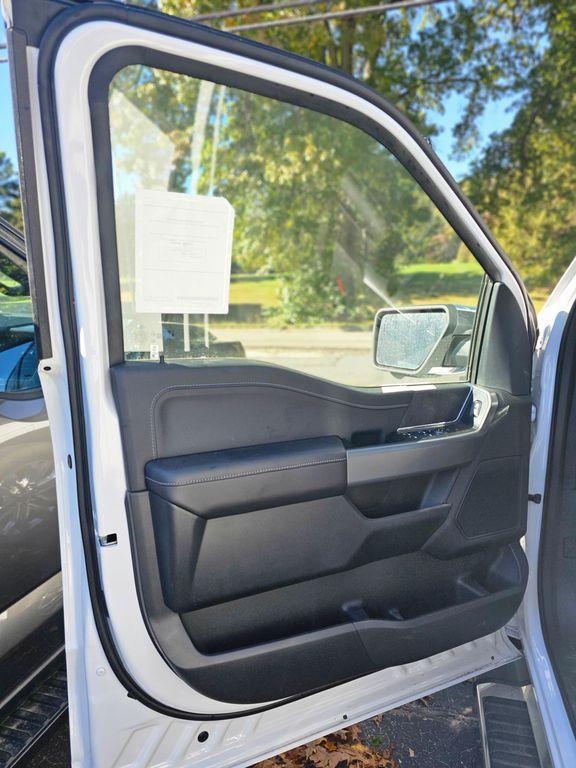 new 2025 Ford F-150 car, priced at $59,460