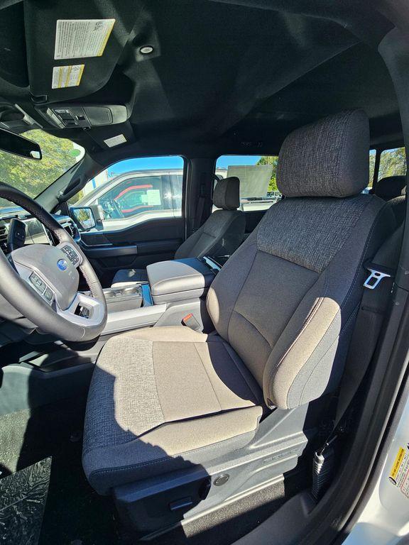 new 2025 Ford F-150 car, priced at $59,460