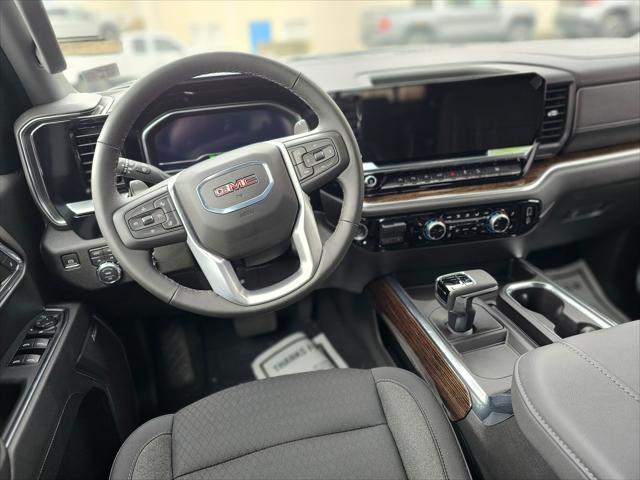 new 2024 GMC Sierra 1500 car, priced at $62,450