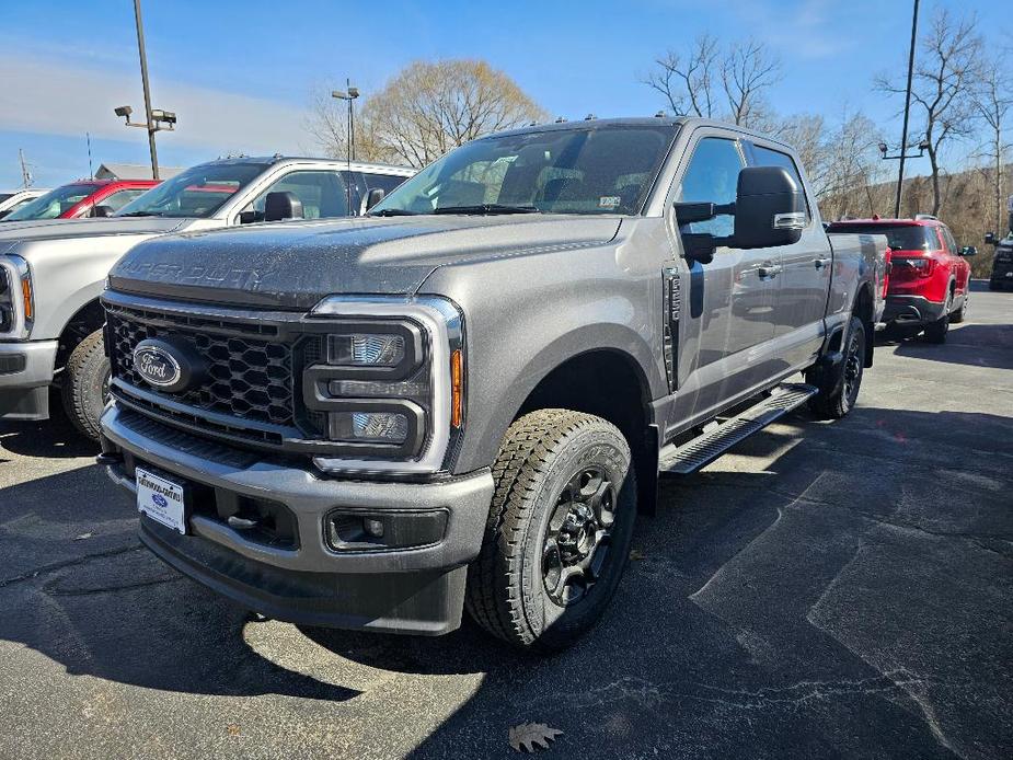 new 2024 Ford F-250 car, priced at $65,590