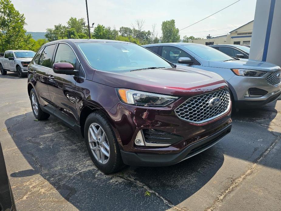 new 2024 Ford Edge car, priced at $42,355