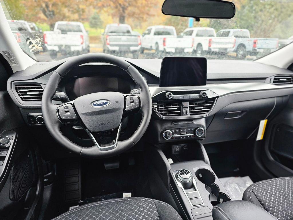 new 2025 Ford Escape car, priced at $33,245