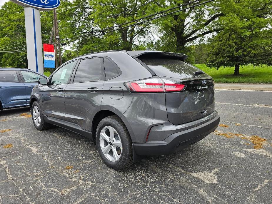 new 2024 Ford Edge car, priced at $39,119