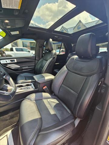used 2022 Ford Explorer car, priced at $39,590