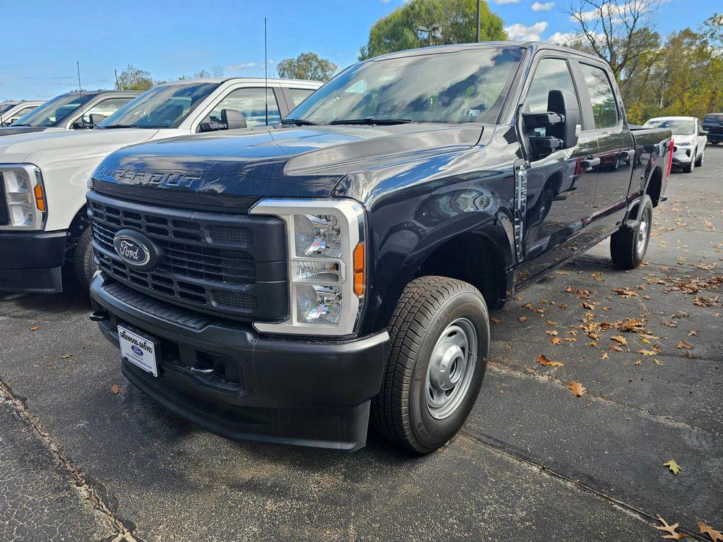 new 2025 Ford F-350 car, priced at $51,295