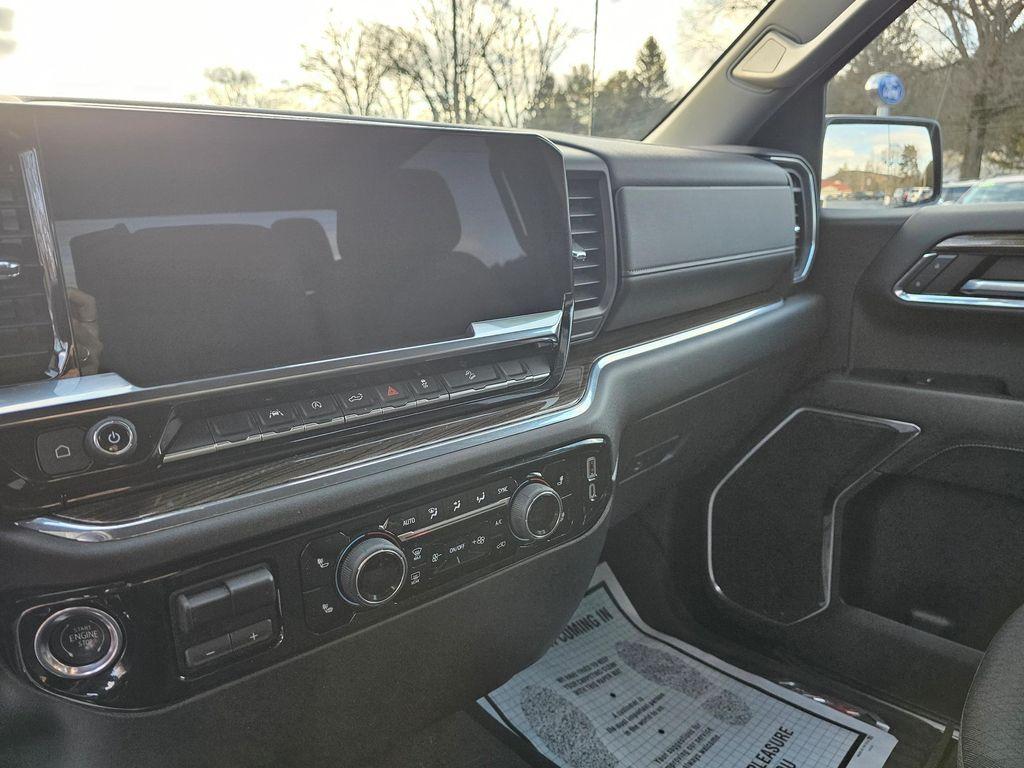 used 2023 Chevrolet Silverado 1500 car, priced at $46,990
