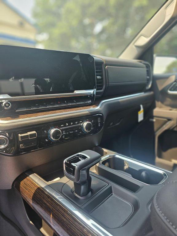new 2025 GMC Sierra 1500 car, priced at $60,730