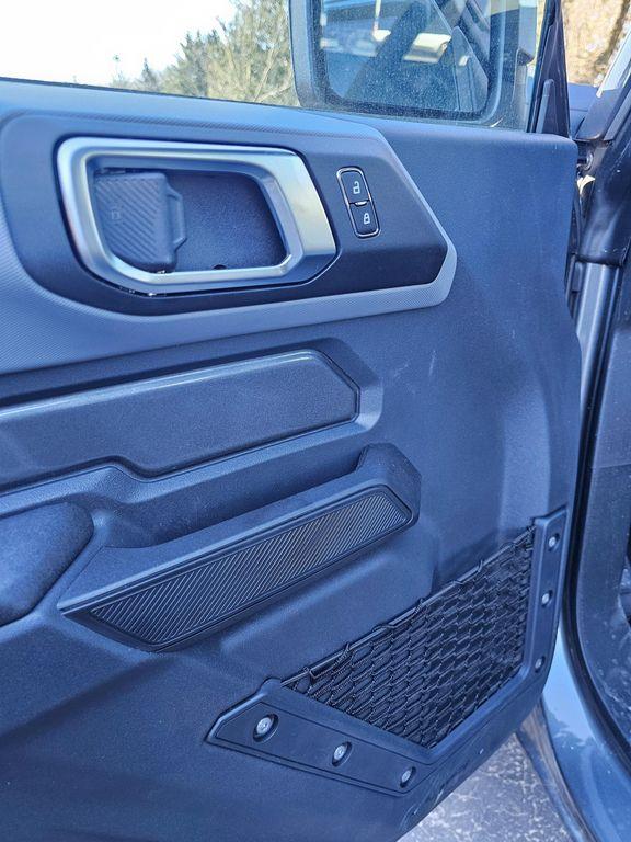 new 2024 Ford Bronco car, priced at $42,095